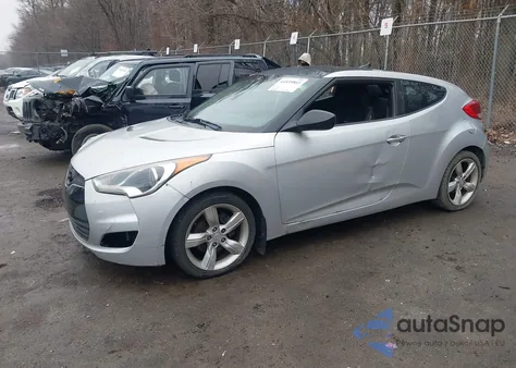 2012 Hyundai Veloster Base W/Black from USA, damaged, VIN KMHTC6AD2CU020512